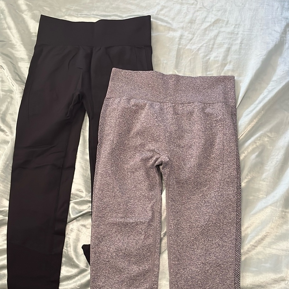 Butt-Lifting Leggings Gym Workout Pants - Gray and Black